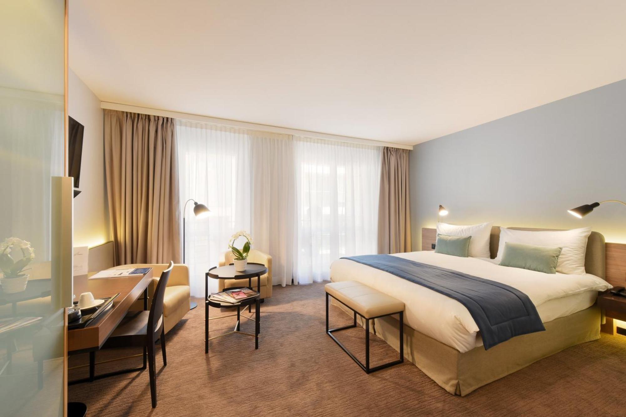 Astra Vevey Hotel & Restaurant Extérieur photo