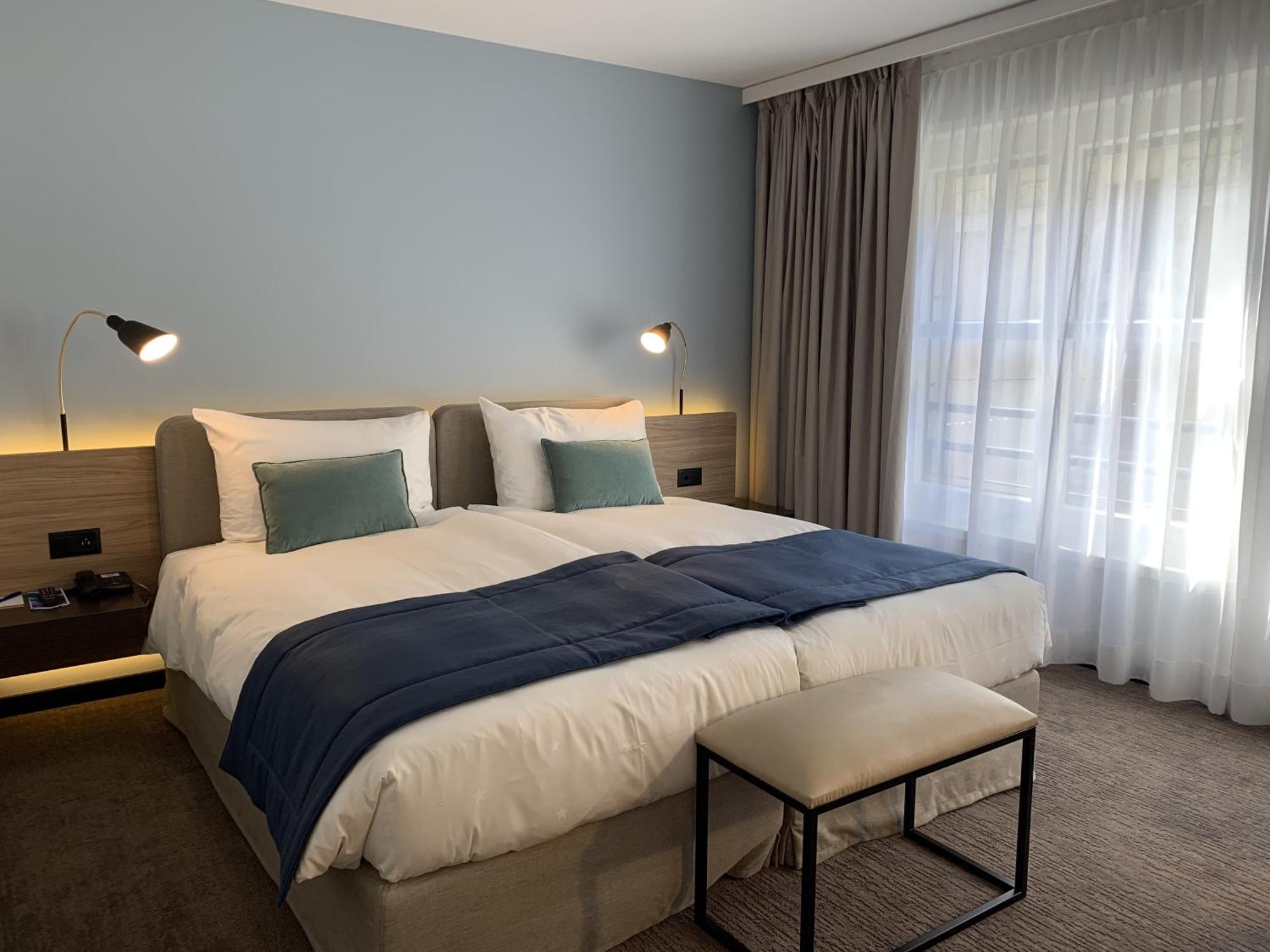 Astra Vevey Hotel & Restaurant Extérieur photo